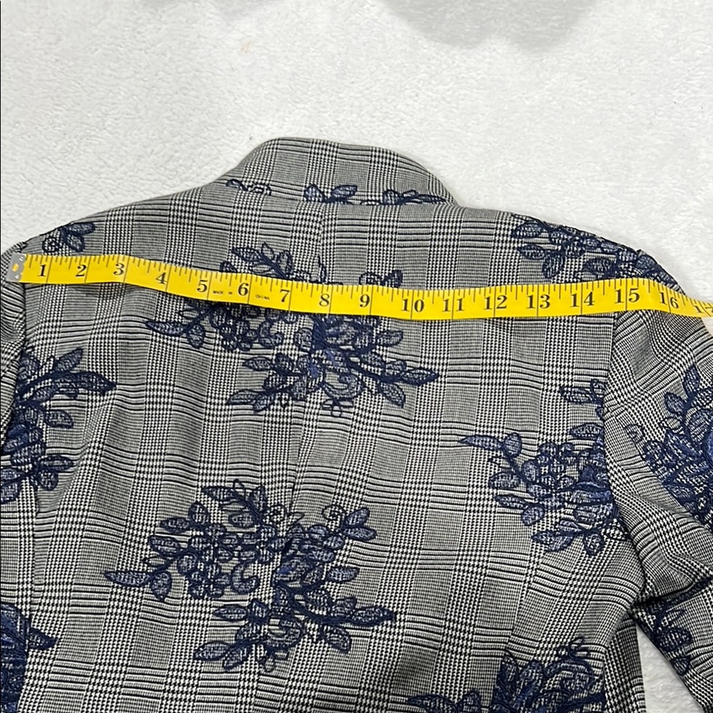Zara Basic Collection Plaid Floral Embroidered Blazer/Jacket, Small - Picture 10 of 11
